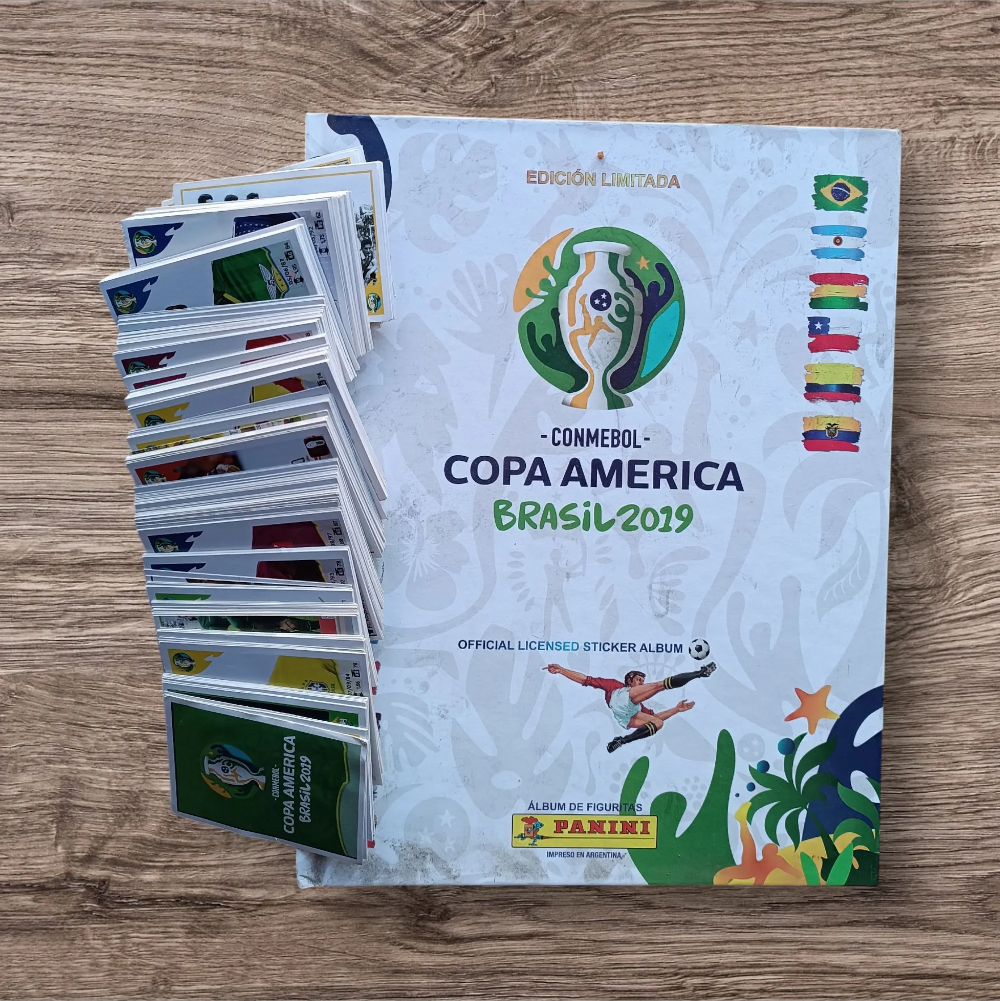 Combo Copa América 2019 - Álbum tapa dura + 326 figuritas sin repetir
