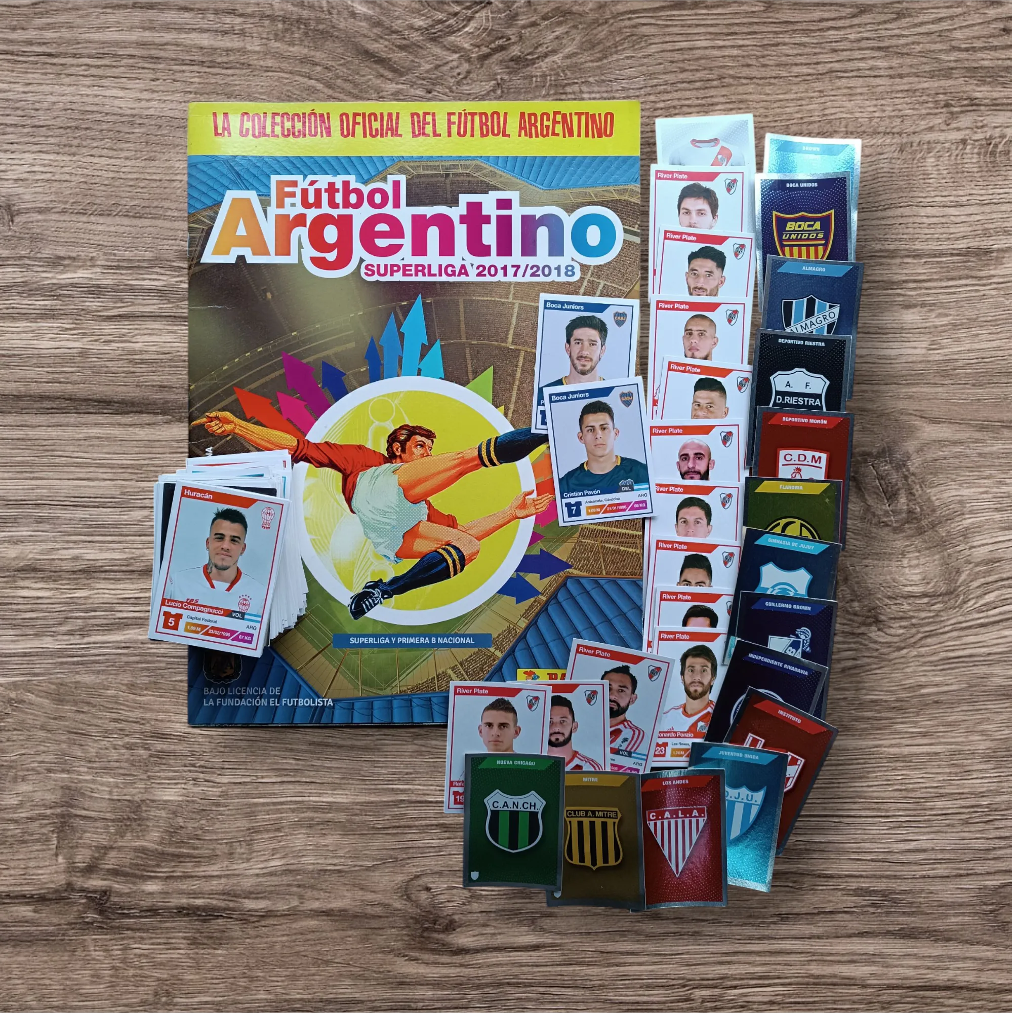 Álbum + 281 figuritas sin repetir Fútbol Argentino 2017-2018