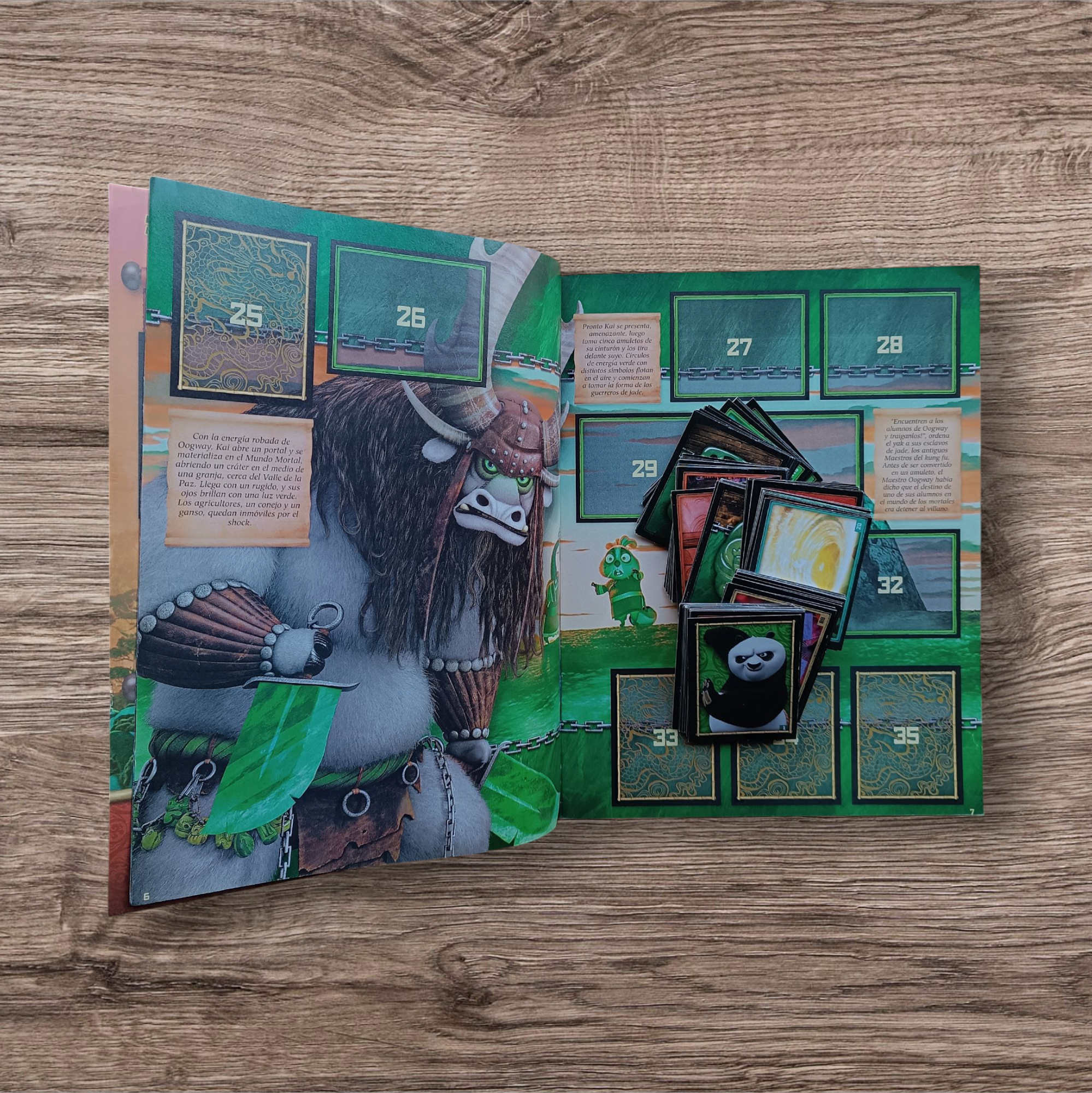 Álbum + 150 figuritas sin repetir Kung Fu Panda 3