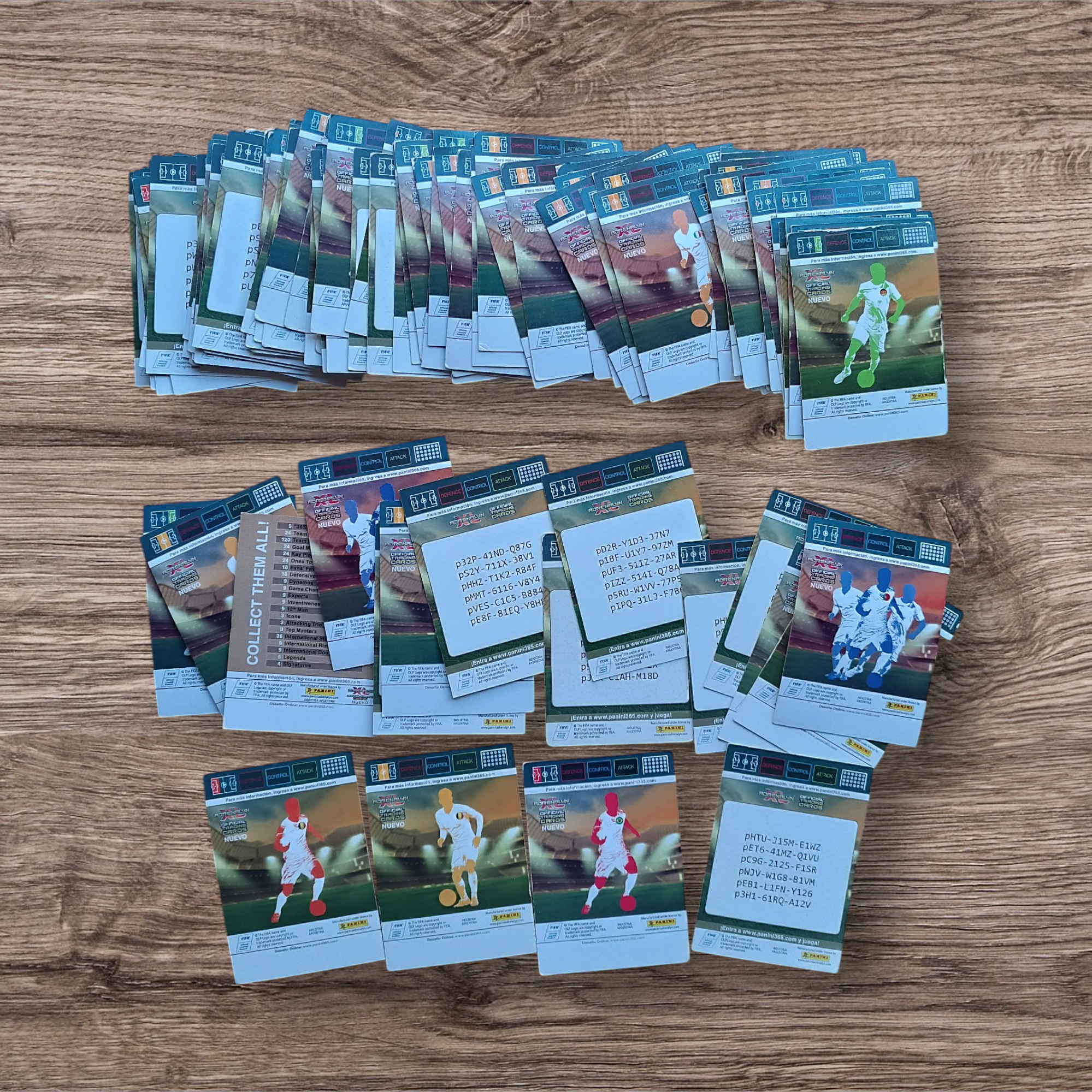 Lote 112 cartas Adrenalyn FIFA 365 2016