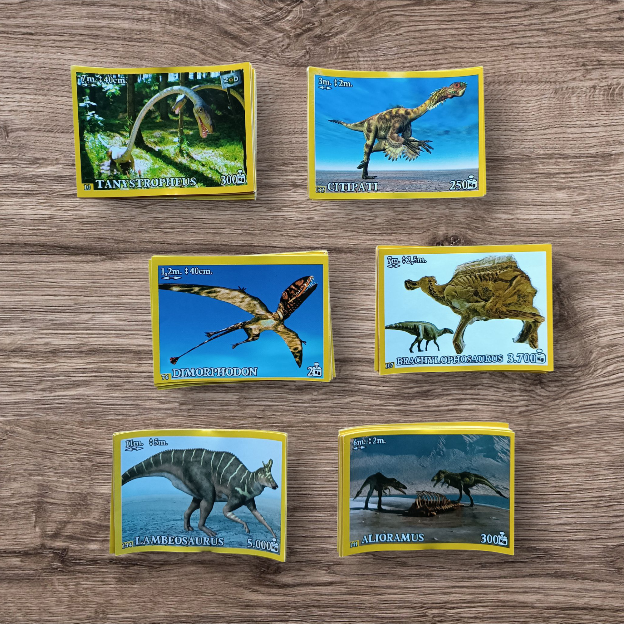 Lote 63 figuritas sin repetir Dinosaurs