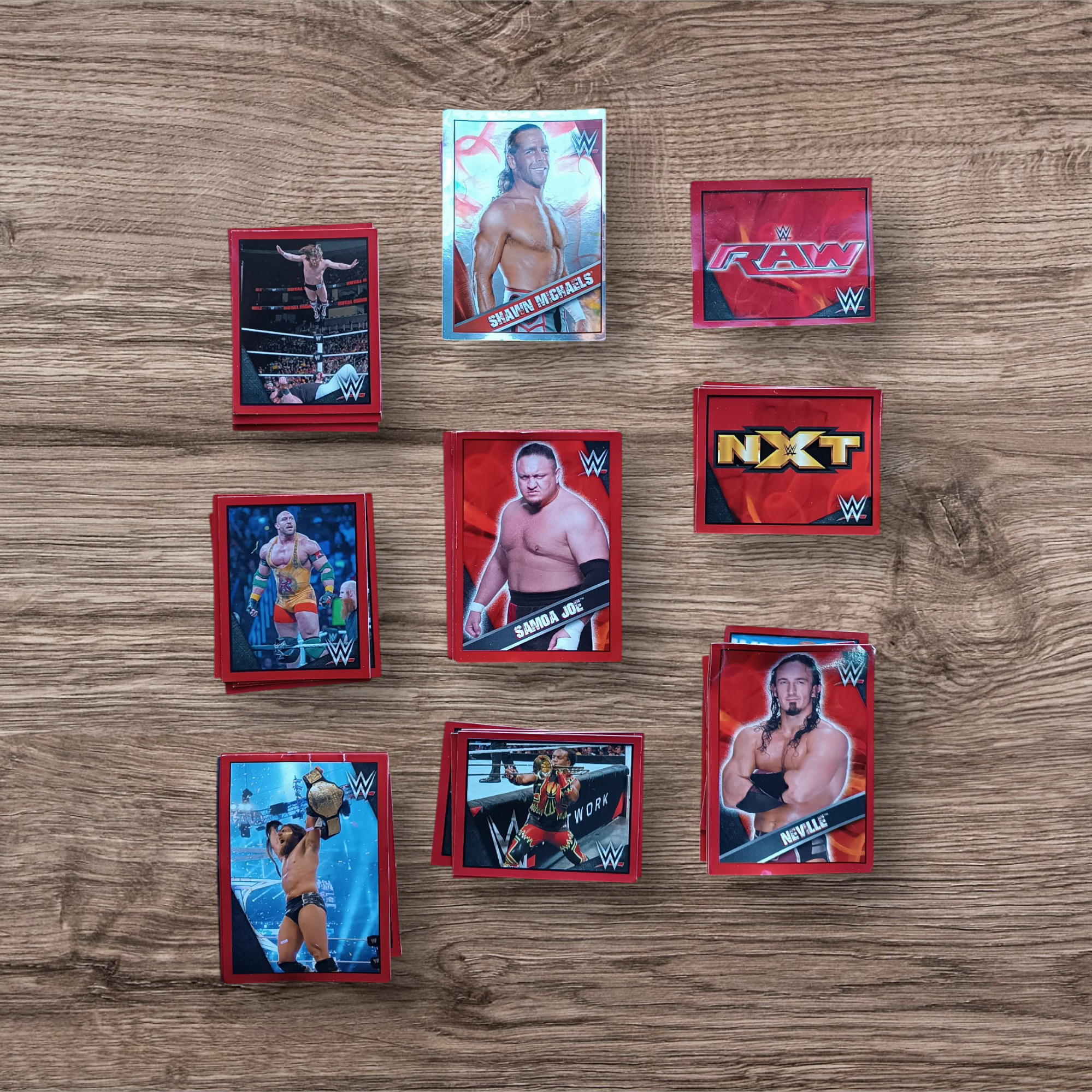 Lote 57 figuritas WWE