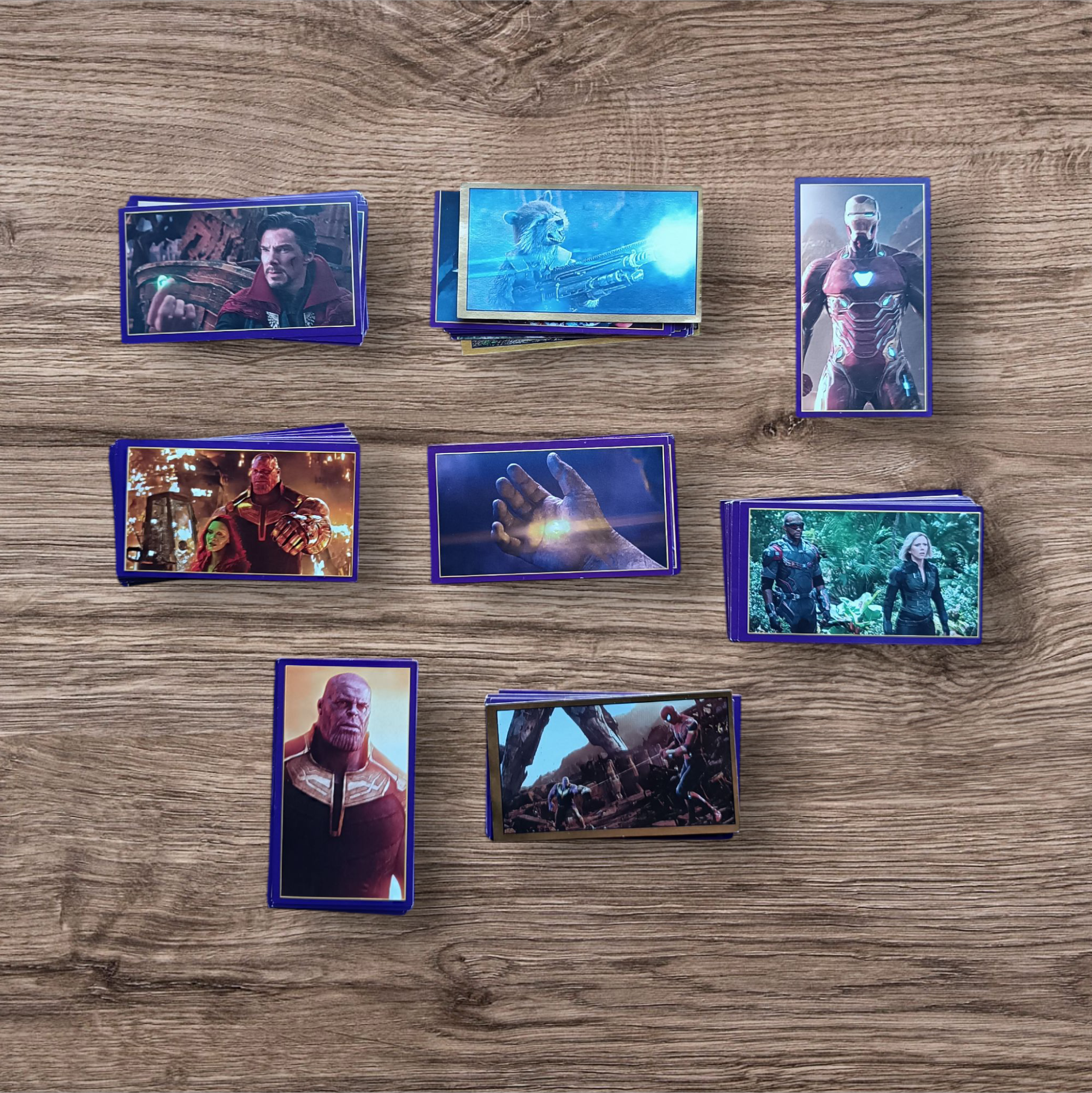 Lote 86 figuritas sin repetir Avengers Endgame