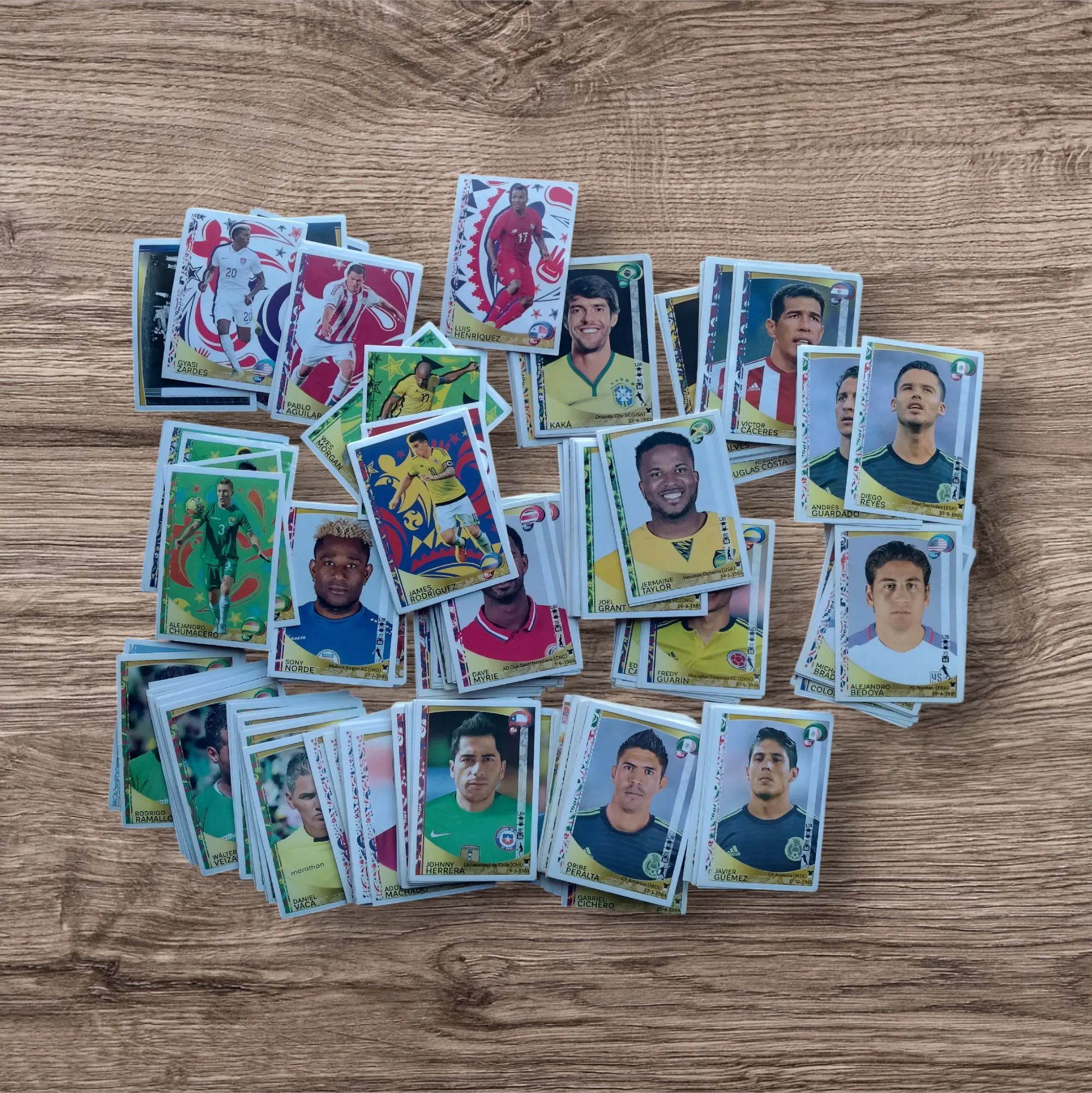 Lote 334 figuritas sin repetir Copa América Centenario 2016