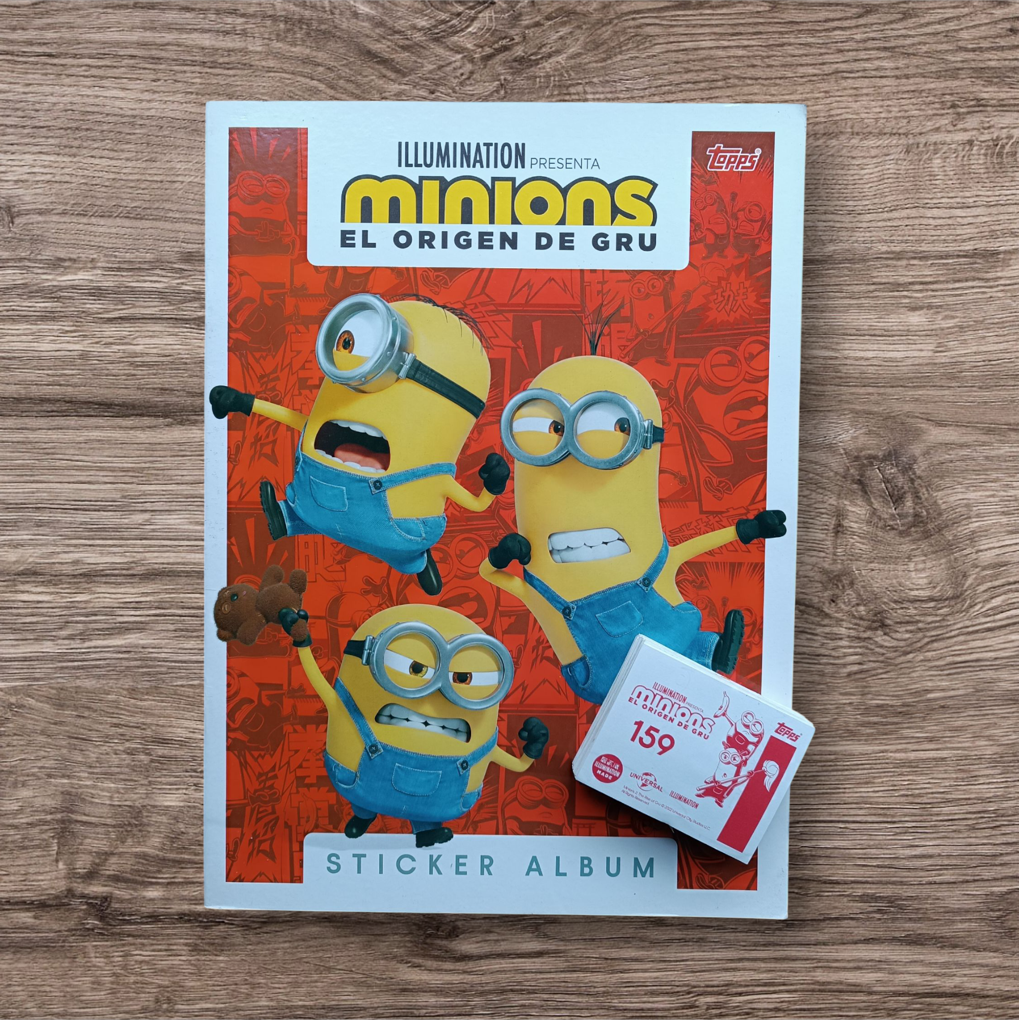Álbum + 99 figuritas sin repetir Minions el Origen de Gru