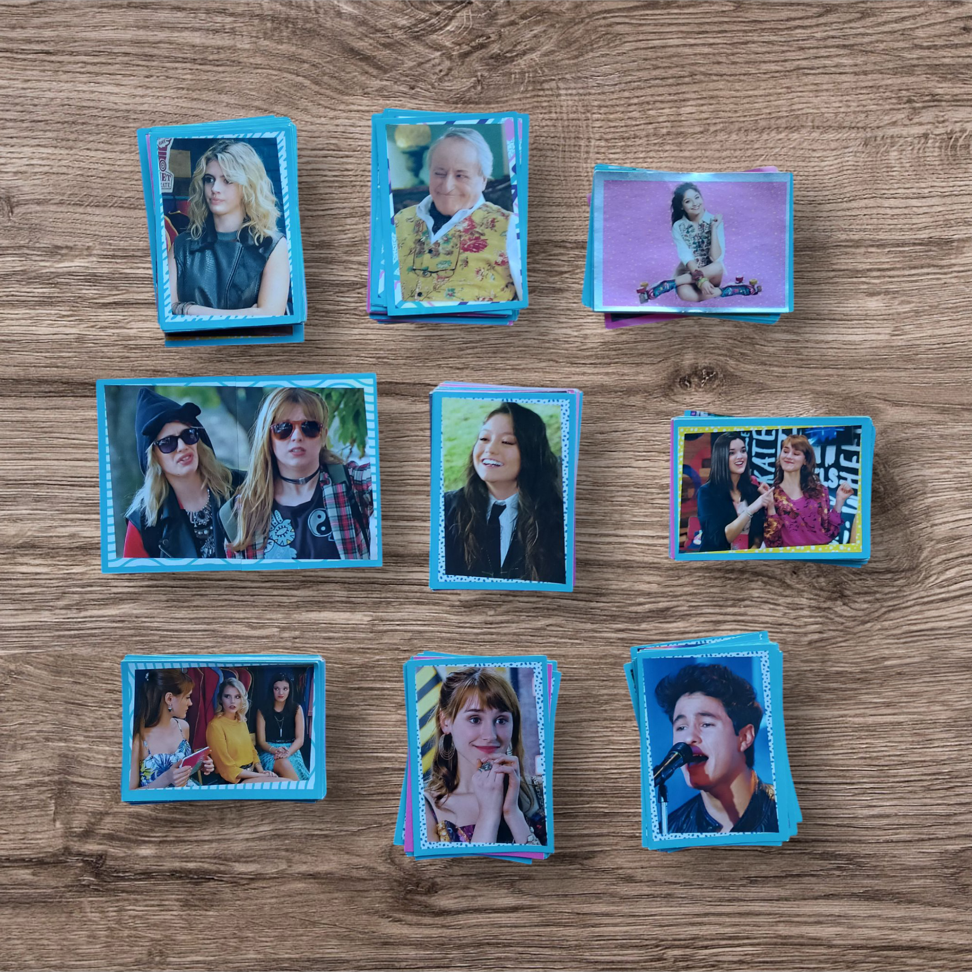 Lote 175 figuritas sin repetir Soy Luna