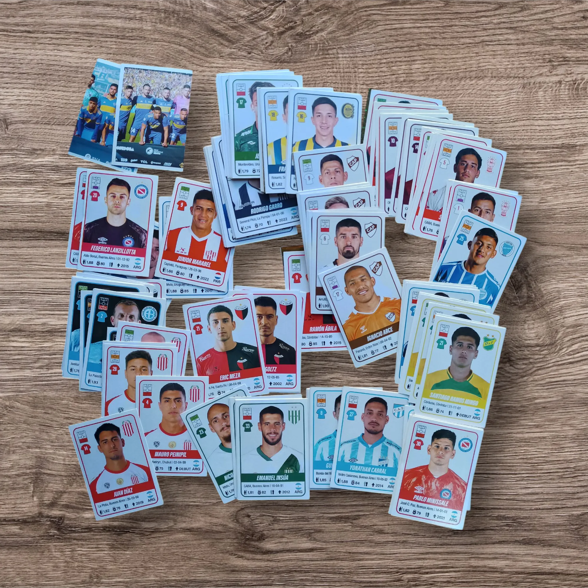 Lote 199 figuritas sin repetir Fútbol Argentino 2023