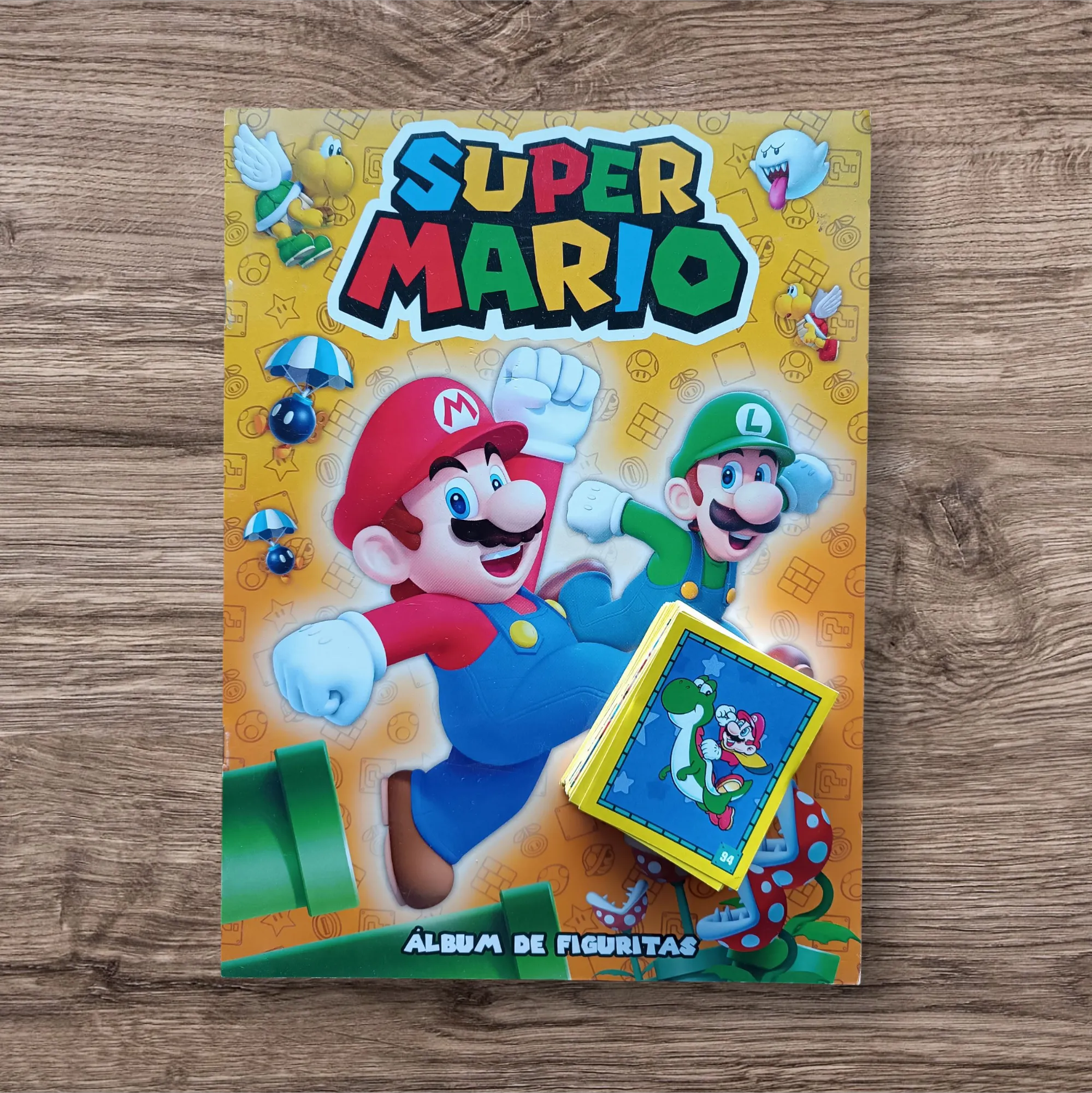 Álbum + 99 figuritas sin repetir Mario Bros